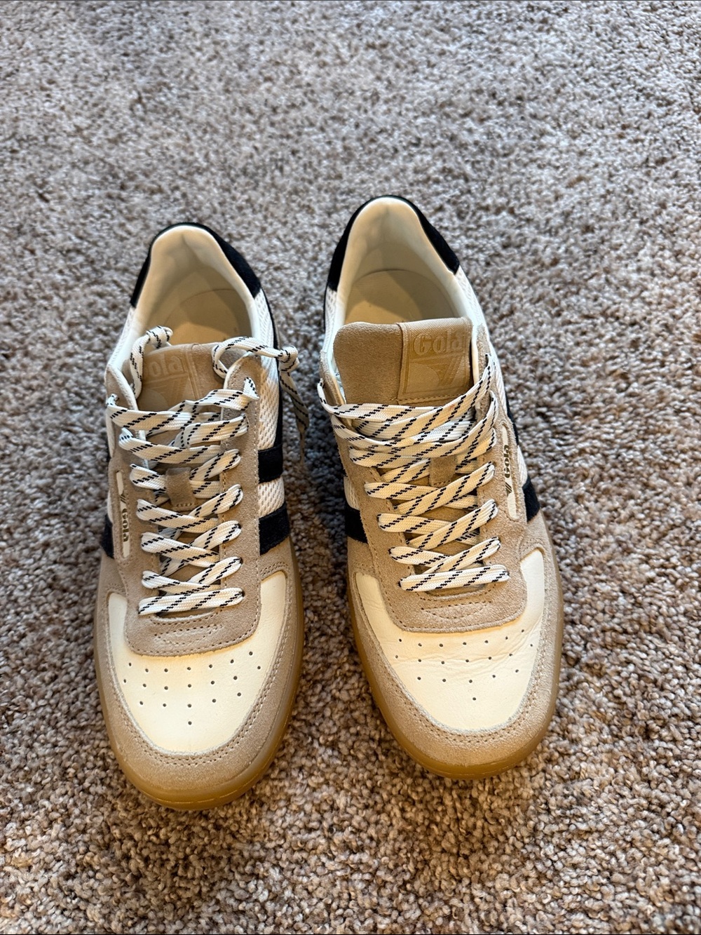 Gola Hawk 83 Trainer Women’s Beige and Black Retro-Style Sneakers